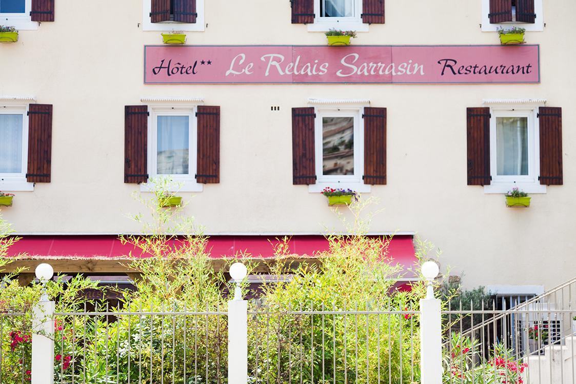 Hotel Logis le Relais Sarrasin à Vezenobres Extérieur photo